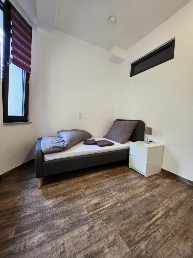 Monteurzimmer In Bielefeld - Mitte المظهر الخارجي الصورة