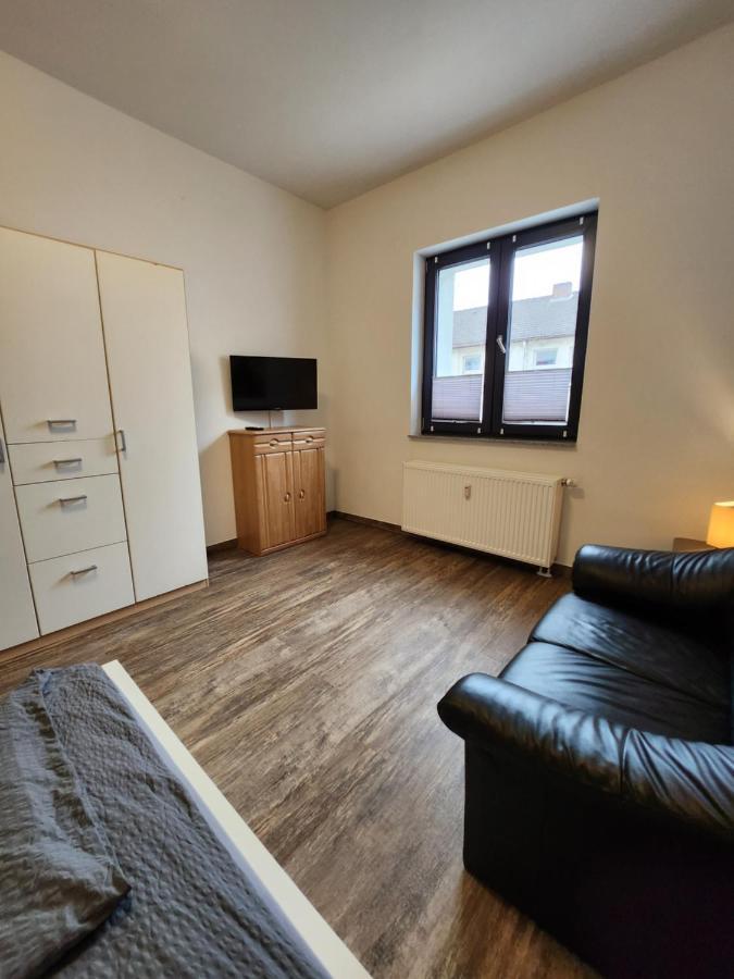 Monteurzimmer In Bielefeld - Mitte المظهر الخارجي الصورة