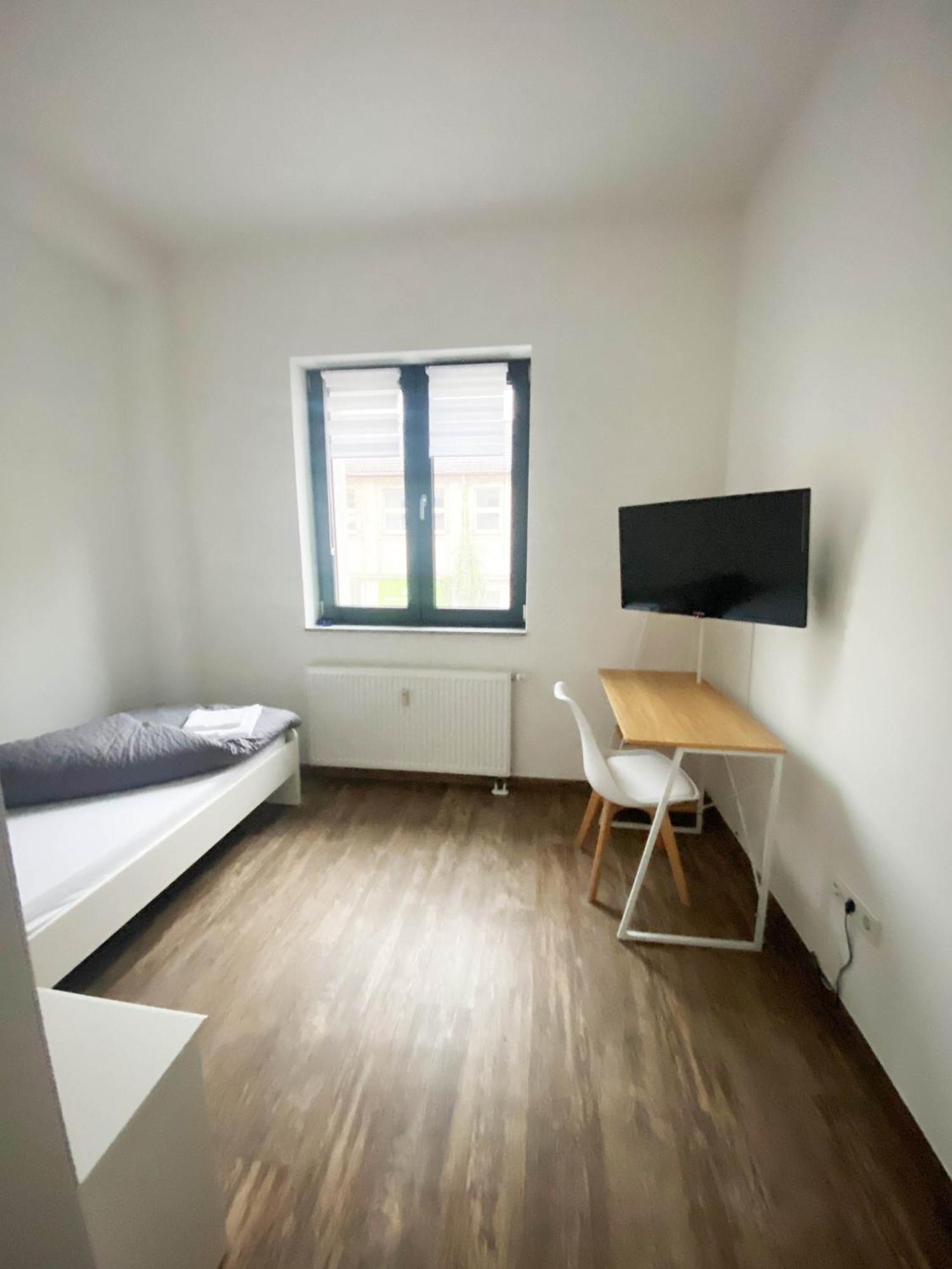 Monteurzimmer In Bielefeld - Mitte المظهر الخارجي الصورة