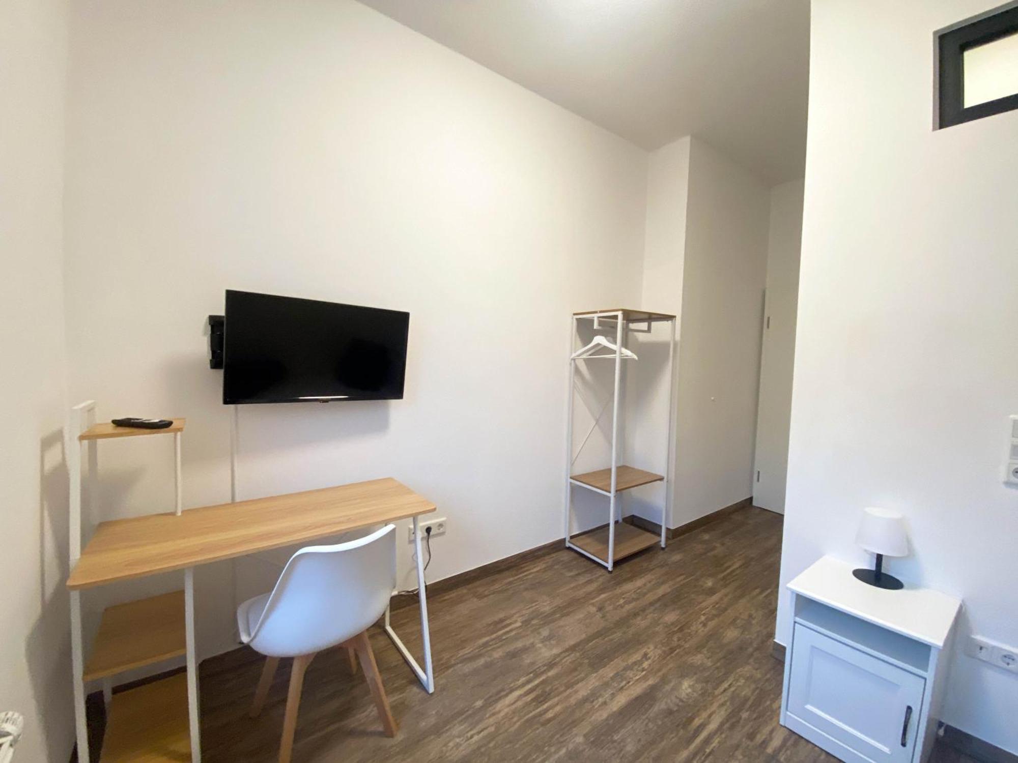 Monteurzimmer In Bielefeld - Mitte المظهر الخارجي الصورة
