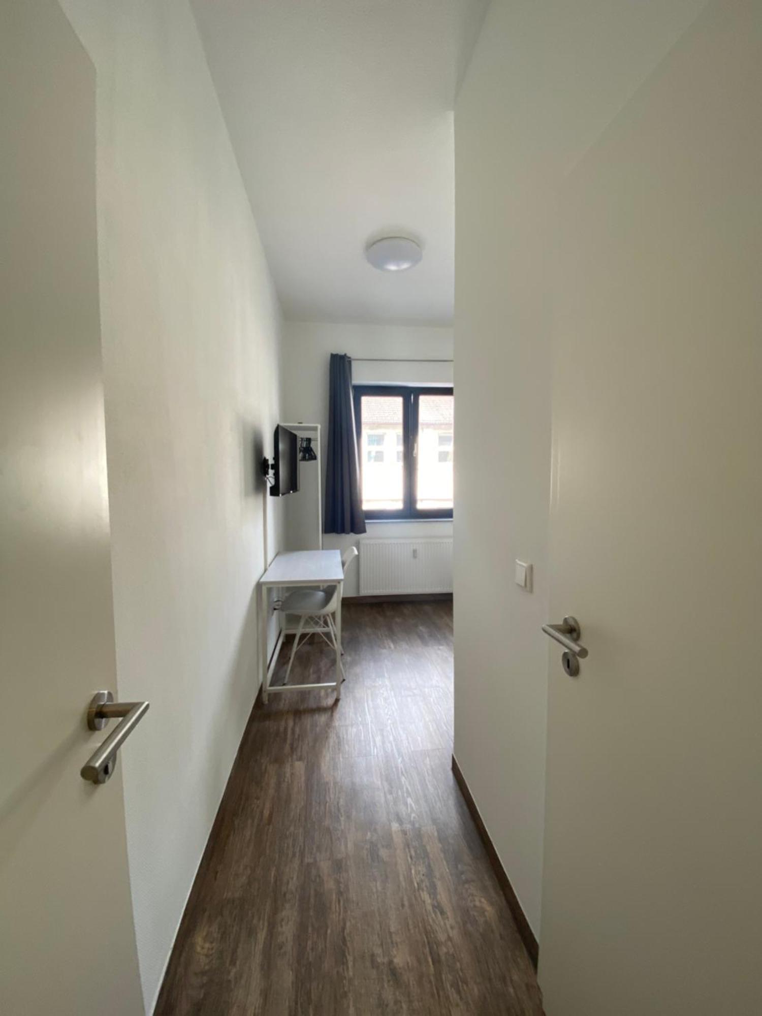 Monteurzimmer In Bielefeld - Mitte المظهر الخارجي الصورة
