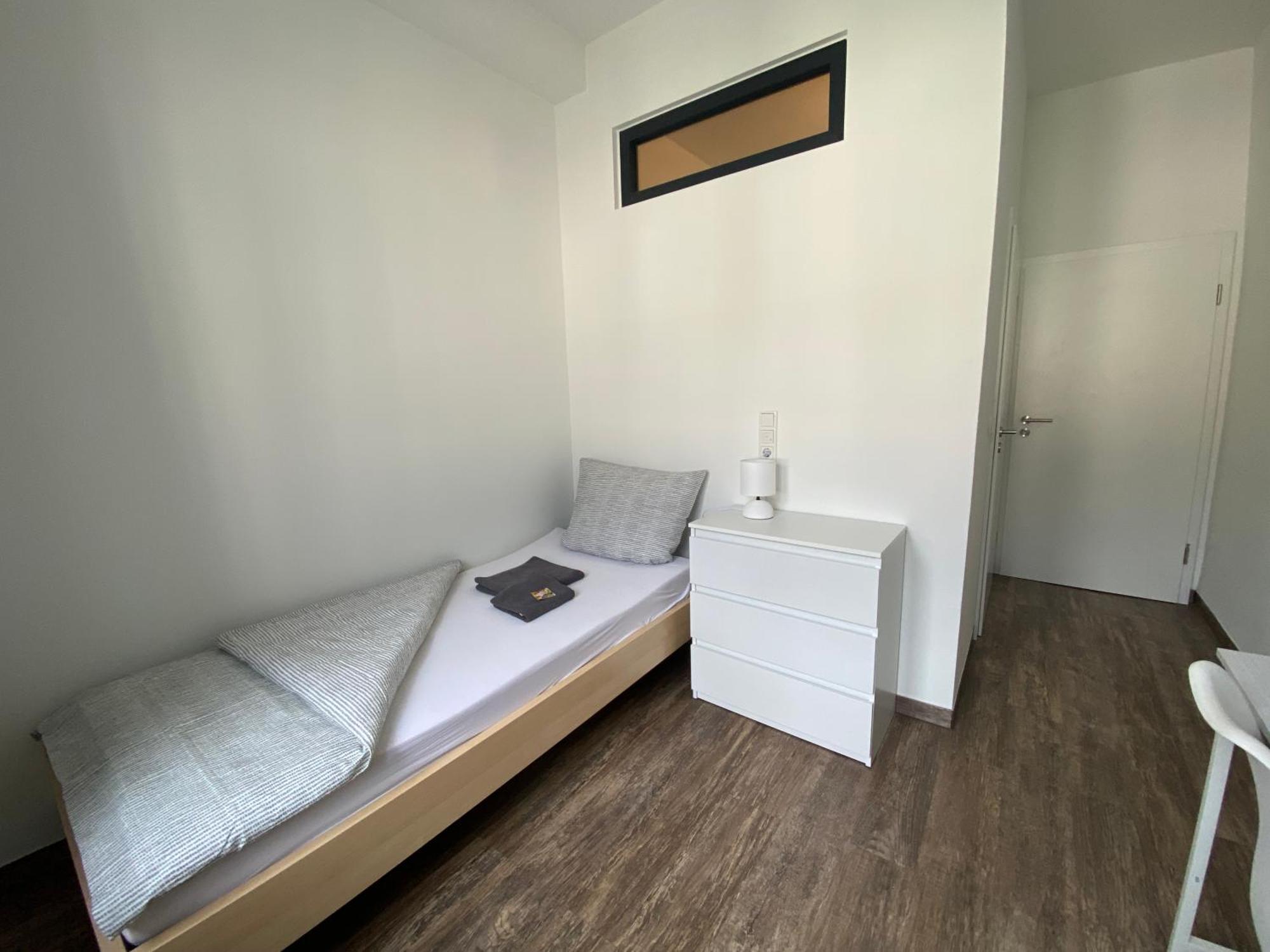 Monteurzimmer In Bielefeld - Mitte المظهر الخارجي الصورة